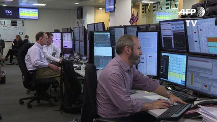 Mercados se mantêm estáveis após eleição britânica