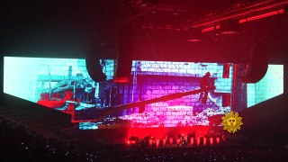 Roger Waters - Another Brick in the Wall Live At Kansas - 2017 (HD)