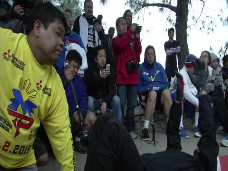 Manny shadowboxing