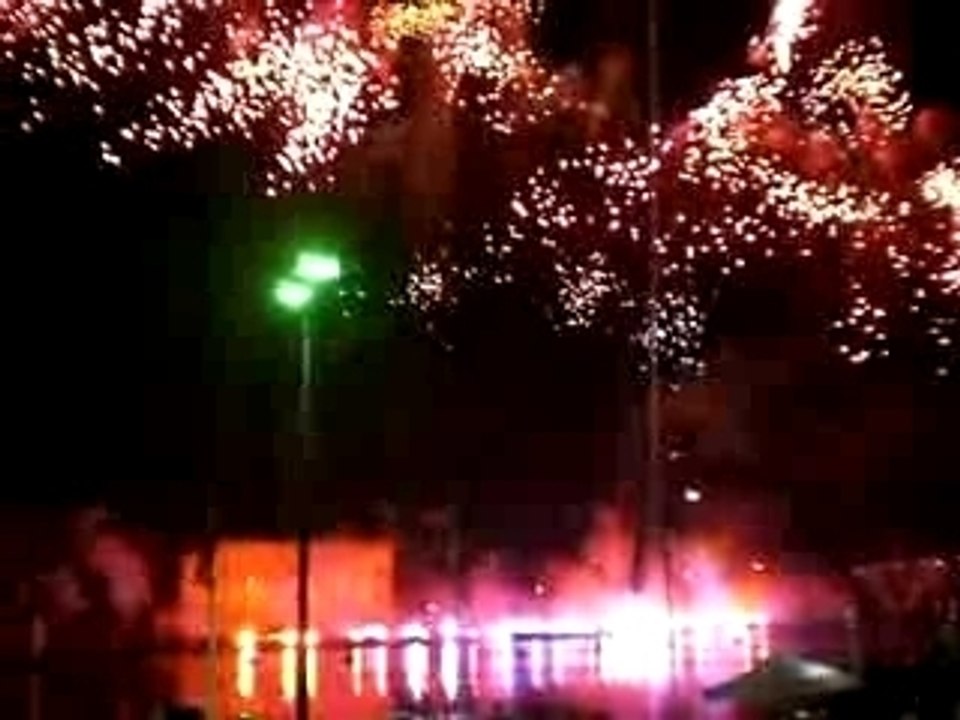 Feu dartifice : les 100 ans du Stade Toulousain