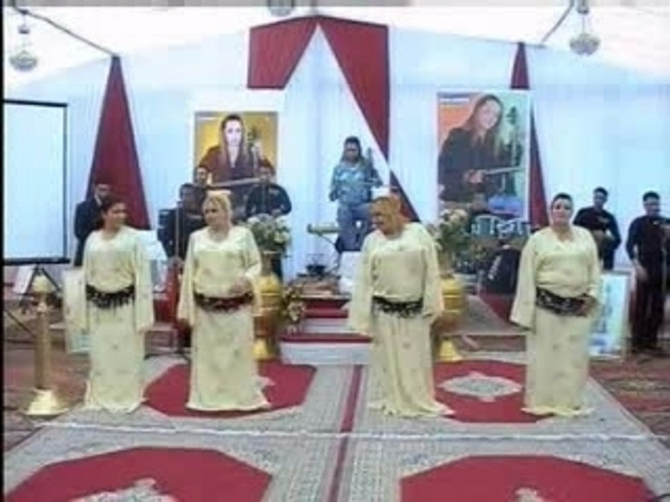 cheba zina-douadia-- tahadrou fina malkoum