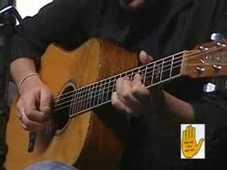 Renaud - Touche pas à mon ADN -