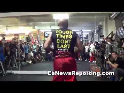 floyd mayweather vs manny pacquiao floyd stops sparring partner - EsNews