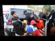 boxing star shawn porter & kenny porter hand out food to the homeless in las vegas - EsNews