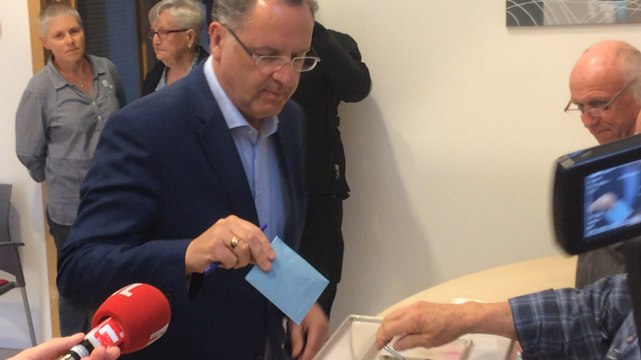 Législatives. Le ministre et député sortant Richard Ferrand a voté