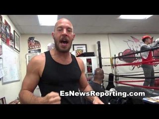 boxing 101 which head gear to use while boxing - bar or no bar? EsNews