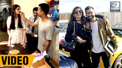 Скачать видео: Sonam Kapoor Celebrates Birthday With  Boyfriend Anand Ahuja