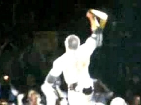 Entrée MVP - finlay - Khali vs Matt Hardy - Batista - Taker