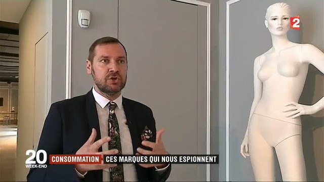 Des caméras cachées dans les mannequins des magasins pour nous espionner ? Regardez