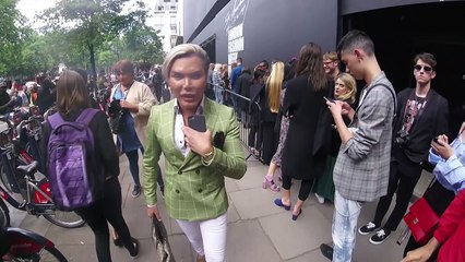 Aidan Turner and other celebs arrive for Men's Fashion Week