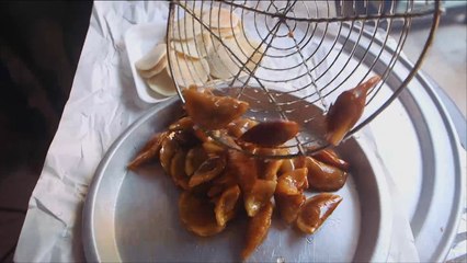 هذا الصباح-القطايف.. أشهر الحلويات العربية التقليدية برمضان