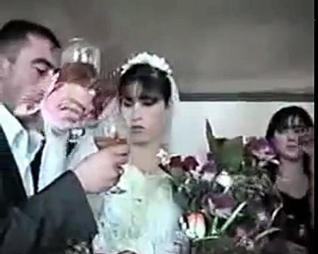 Şaşkın Gelin ve Damat - Komik Videolar