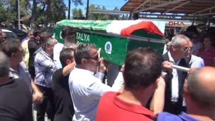 Antalya Işadamı Yılmaz Annesini Kaybetti