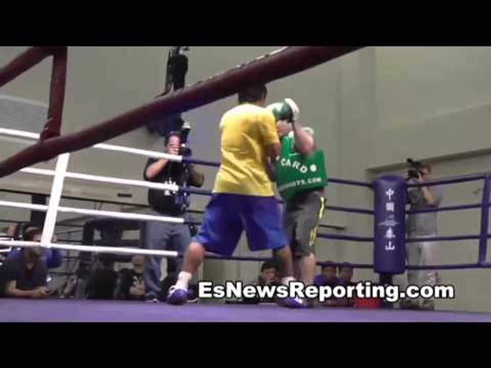 Floyd Mayweather vs Manny Pacquiao Boxing Great Shane Mosley On The Mega Fight EsNews