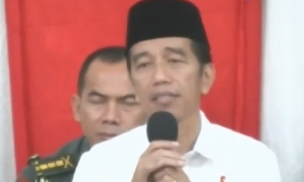 Jokowi Temui Ulama di Ponpes Miftahul Huda
