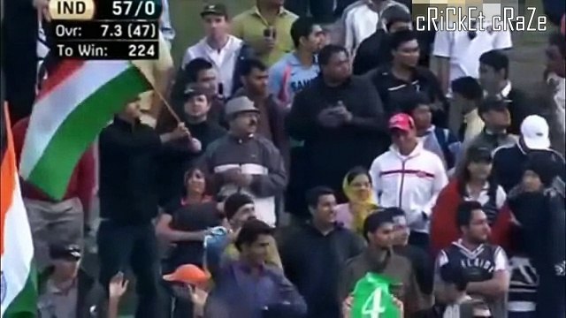 Virender Sehwag and Gautam Gambhir 201 Runs Partnership in ODI India vs New Zealand