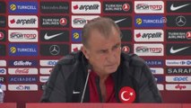 Türkiye Futbol Direktörü Terim, Basın Toplantısı Düzenledi (3) - Milli Takım Formasını Pazarlık...