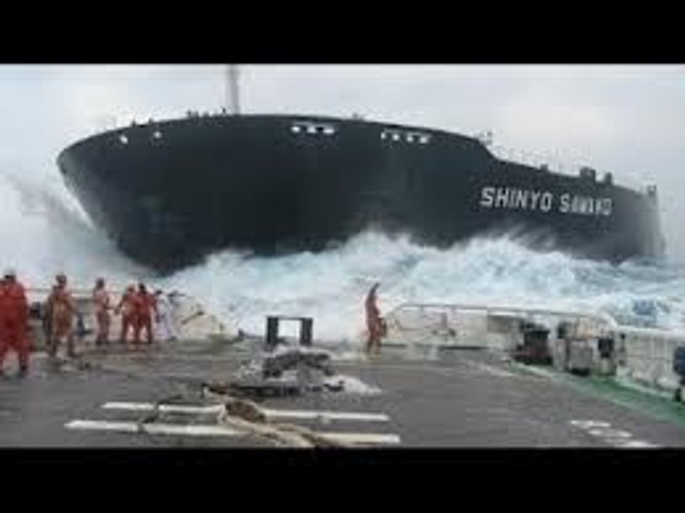 Ship Crash Compilation