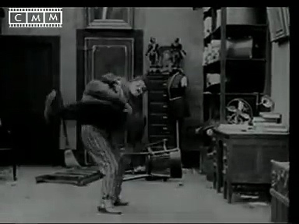 Charlie Chaplin The Pawnshop