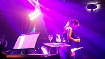 ZARA - Bir Teselli Ver - Konser - Canlı - Jolly Joker Antalya (HD)