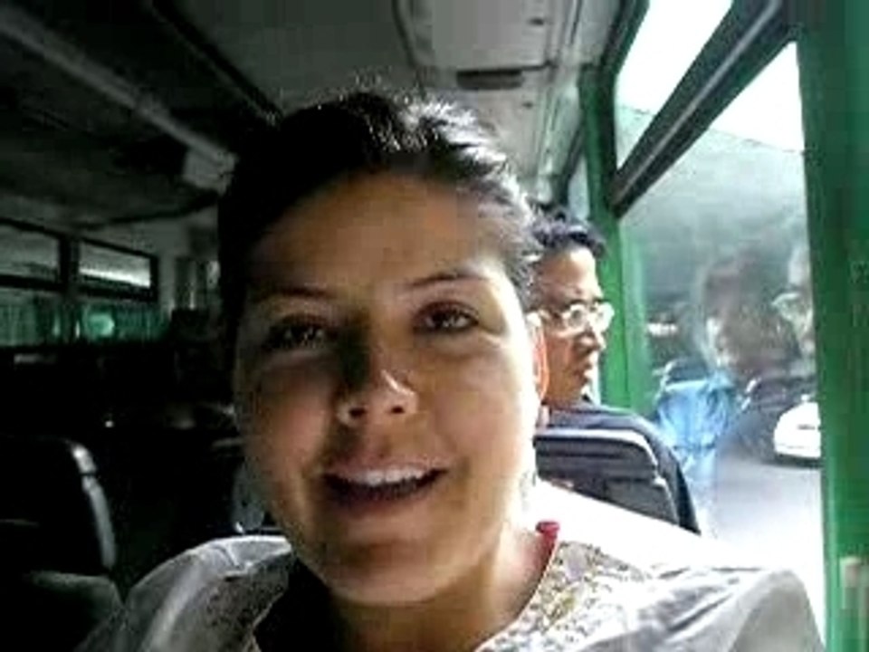 la paquita!!! en la guagua de tenerife......no comments.....
