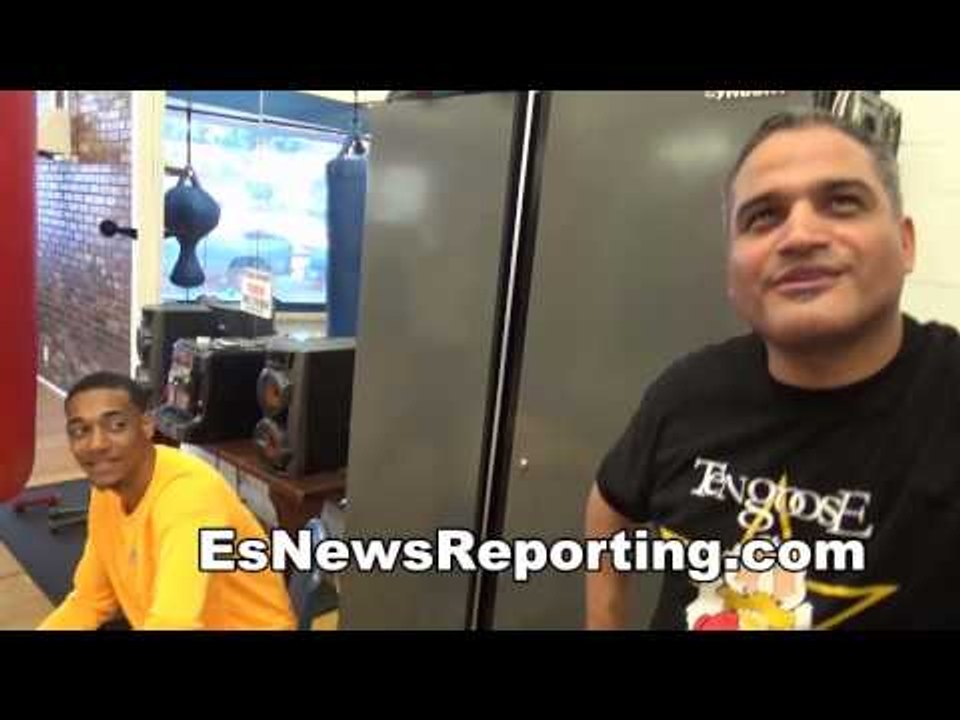 BOXING TRAINER says use to shit bricks before sparring - EsNews