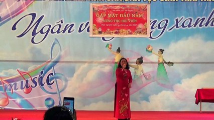 Bà già hát Bác hồ với Tây nguyên hay ghê