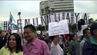 Guatemaltecos piden la renuncia de su Presidente por corrupción