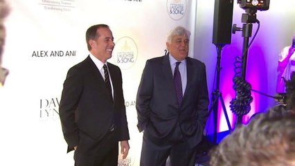 Jerry Seinfeld REJECTS Hug From Kesha _ What's Trending Now!