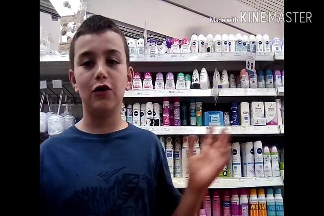 Au Magasin Part 1/2
