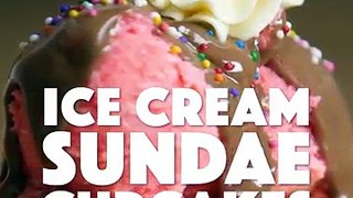 124.Ice Cream Sundae Cupcake