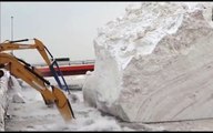 World Amazing Modern Snow Removal Intelligent Mega Machines Excavator,Trucks, Tractors, Bul