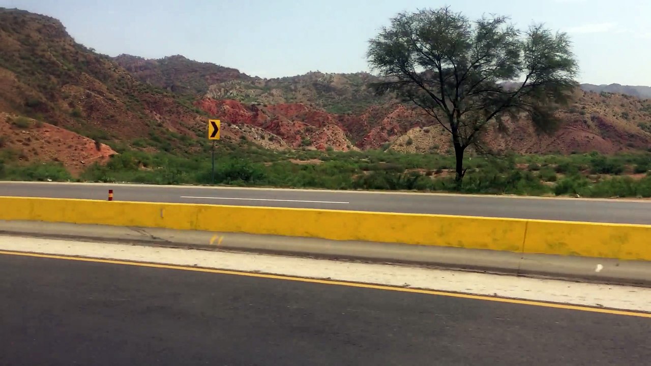 Lahore Islamabad Motorway M2 Near Kallar Kahar Pakistan Video 3