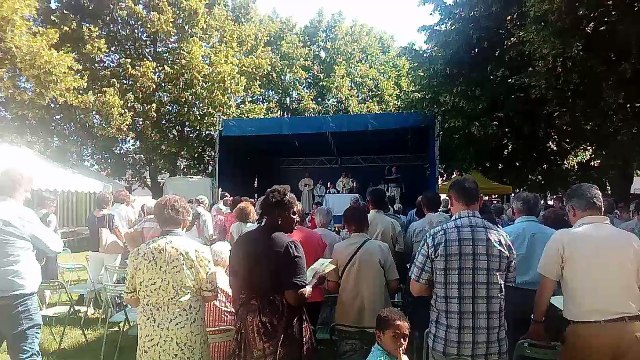 Kermesse Paroissiale De Bellac (87)