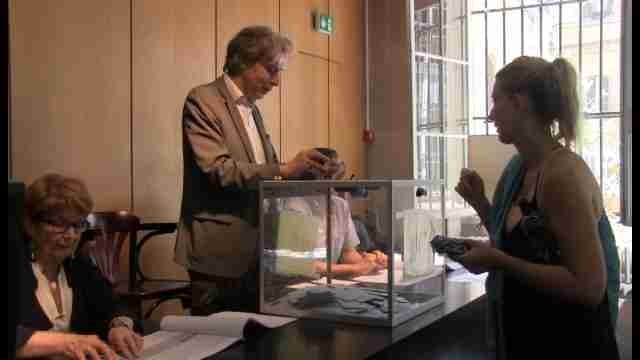 Baja la participación en las legislativas francesas con respecto a hace cinco años