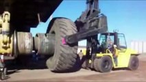 HIPNÓTICA vídeo Extreme cambio de neumáticos Kit de reparación Cómo se hace CAT BelAZ VOLVO camión