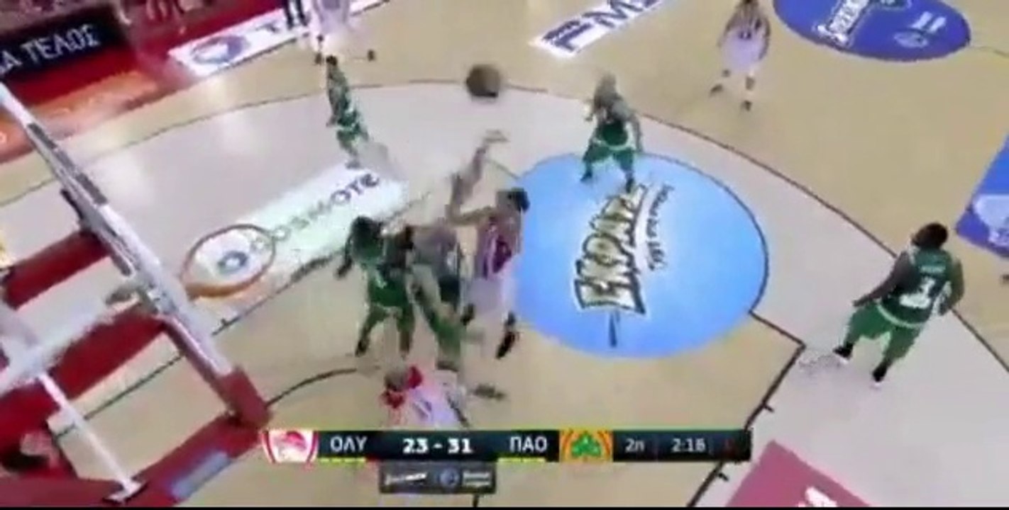 Η εντυπωσιακή τάπα του Μπουρούση και το τρίποντο του Ρίβερς  - Ολυμπιακός vs Παναθηναϊκός - 11.06.2017