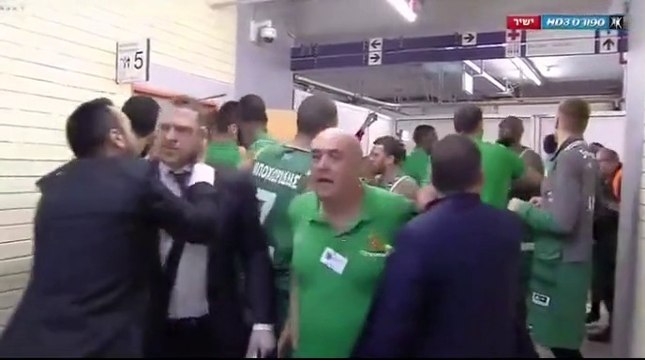 Η διακοπή και οι έξαλλοι πανηγυρισμοί στα αποδυτήρια - Ολυμπιακός vs Παναθηναϊκός - 11.06.2017