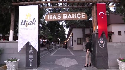 Vali Okur, Romanlarla Iftarda Buluştu