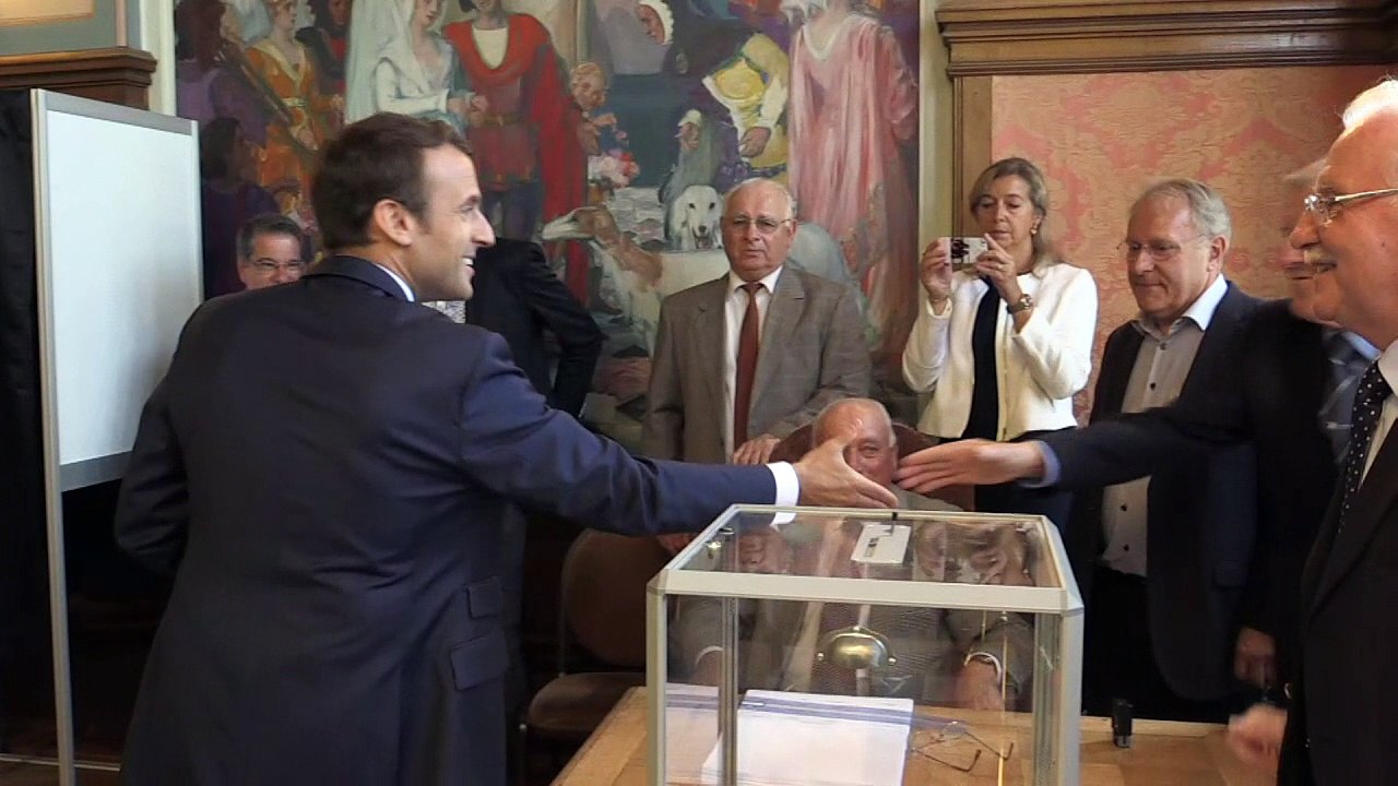 Parlamentswahl in Frankreich: Macrons Lager gewinnt erste Runde