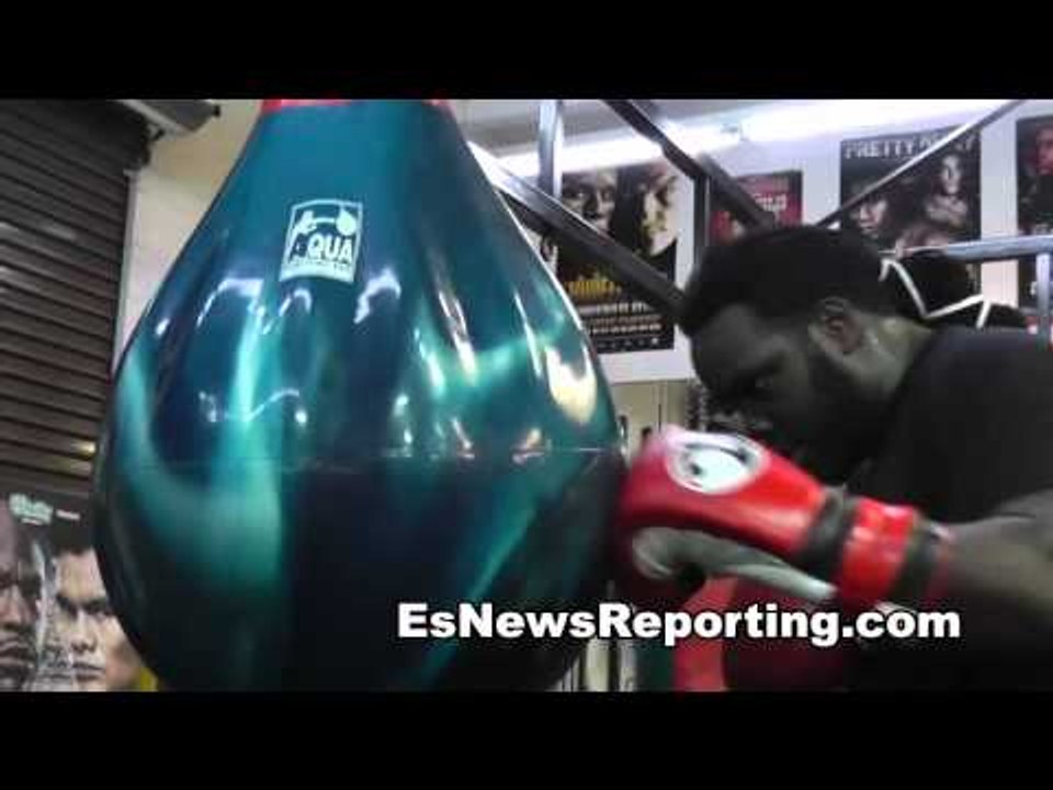 Deontay Wilder vs Bermane Stiverne - EsNews Boxing