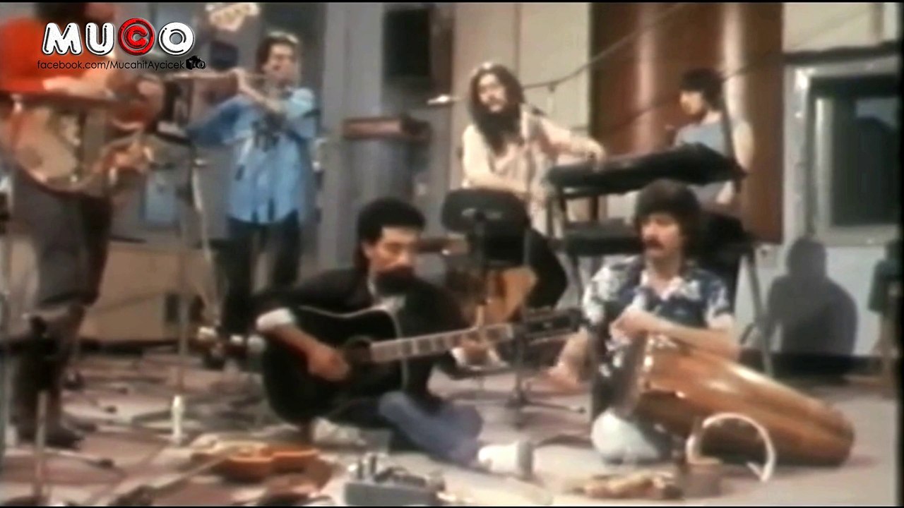 Barış Manço & Kurtalan Ekspres - Dört Kapı (Orijinal Klip 1080p HQ) Mu©o