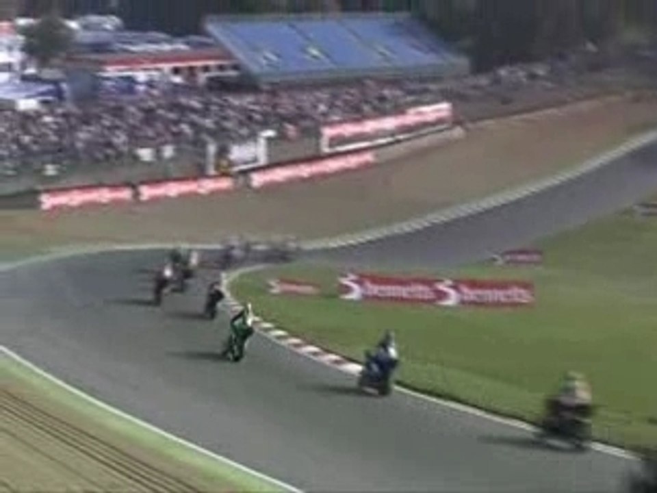 BSB 2007 Brands Hatch RD13 manche2 partie1