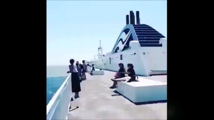 The Barrier Between the Two Seas