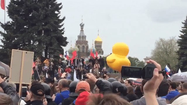 Saint Petersburg Crowd Bounces Around Giant Inflatable Rubber Duck as a Symbol of Protest
