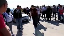 飆車族太囂張,連警察也不敢抓!