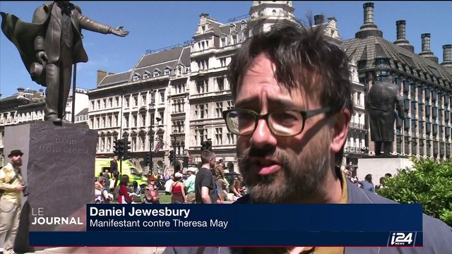 Royaume-Uni: Theresa May relance des négociations avec un parti nord-irlandais