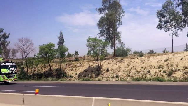 Lahore Islamabad Motorway M2 Near Kallar Kahar Pakistan Video 17