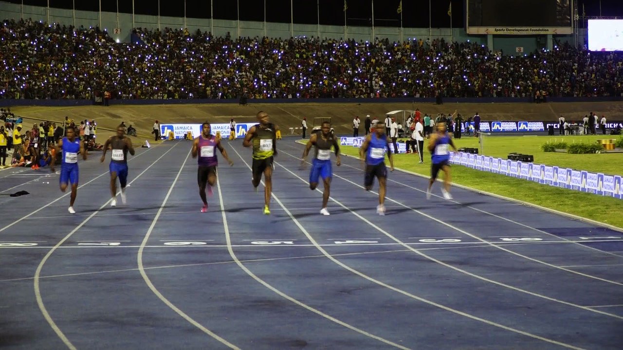 Jamaïque: "L'Eclair" Usain Bolt illumine une dernière fois Kingston