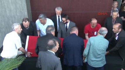 Doğan Heper Son Yolculuğu'na Uğurlanıyor